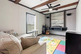6848 Fm 2114 in Hubbard, TX - Building Photo - Building Photo