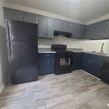 6458 Bedford Ln in Lithonia, GA - Building Photo - Building Photo