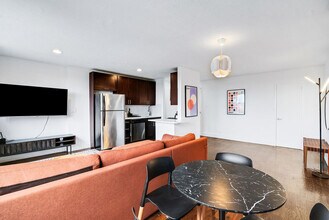 5450 Wissahickon Ave in Philadelphia, PA - Building Photo - Building Photo