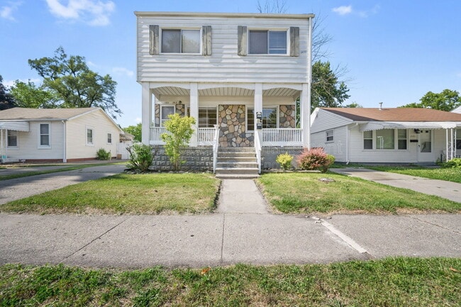 property at 1511 E Harry Ave