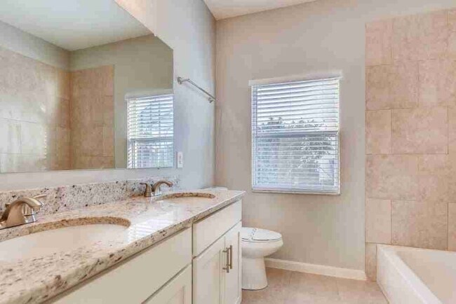 1450 Fledgling Ct in Orlando, FL - Building Photo - Building Photo