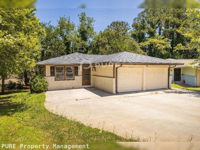 2895 Lakemont Pl SW in Marietta, GA - Building Photo - Building Photo