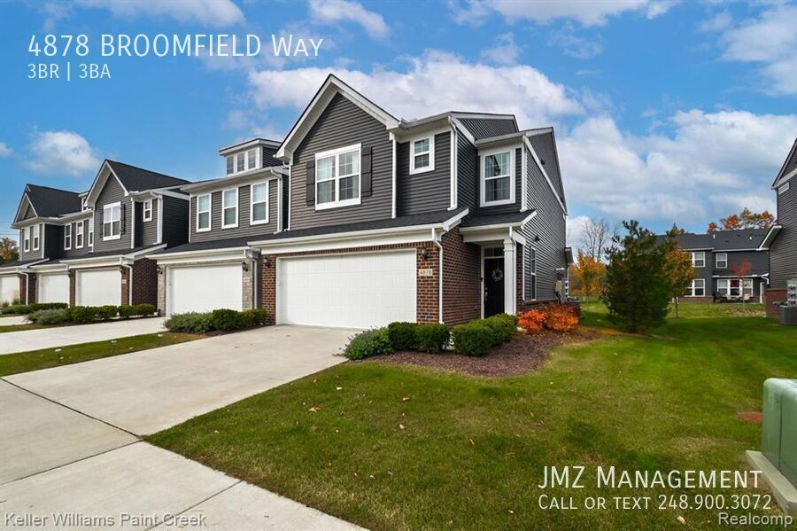 4878 Broomfield Wy in Orion Township, MI - Building Photo