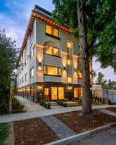 925 NE 23rd Ave in Portland, OR - Building Photo