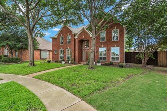 6120 Brookhollow Dr in Plano, TX - Building Photo - Building Photo