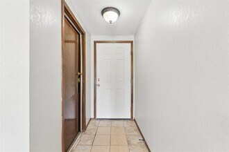 2905 SW 82nd St in Oklahoma City, OK - Building Photo - Building Photo