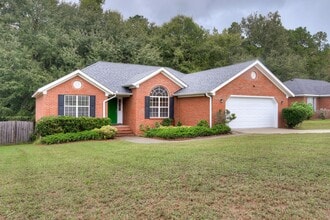 817 Stoneview Dr in Grovetown, GA - Building Photo - Building Photo
