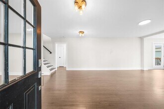 146 Mt Paran Rd NE in Atlanta, GA - Building Photo - Building Photo