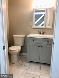 2824 Lake Ave photo'