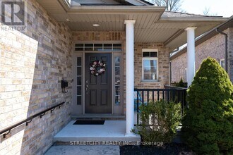 1091 S Wenige Dr in London, ON - Building Photo - Building Photo