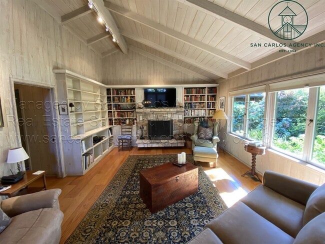 25035 Monterey St in Carmel, CA - Building Photo - Building Photo