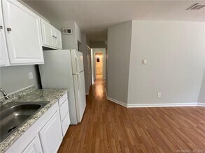 42 Warner St-Unit -A4 in Hamden, CT - Building Photo - Building Photo