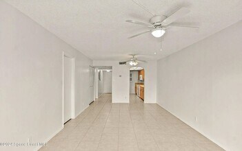 126 Lancha Cir in Indian Harbour Beach, FL - Building Photo - Building Photo