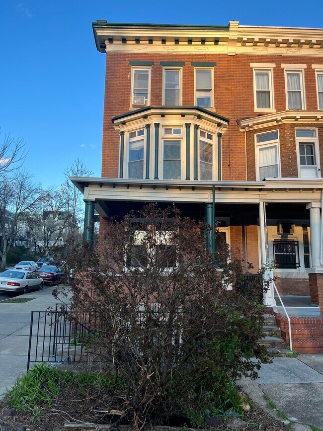 3137 N Calvert St, Unit 1