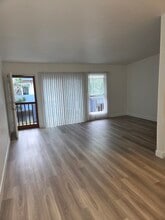 Ocean Villas Apartments in Torrance, CA - Foto de edificio - Building Photo