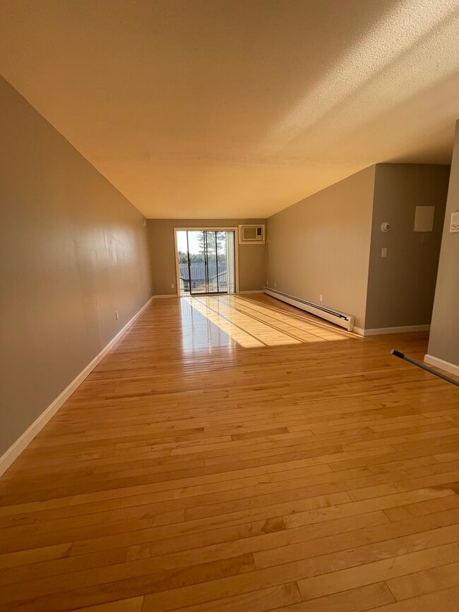 property at 124 Mammoth Rd