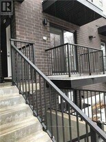 190 Century Hill Dr in Kitchener, ON - Building Photo
