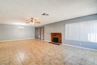 4197 Laurel Park Ave in Las Vegas, NV - Building Photo - Building Photo