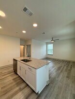 5600 Ten Mile Bridge Rd in Fort Worth, TX - Building Photo