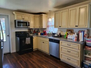 104 Nancy Dr in Myerstown, PA - Foto de edificio - Building Photo