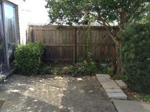 1058 Park Meadow Dr in Beaumont, TX - Building Photo - Building Photo