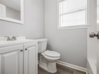 1312 Weiss St photo'