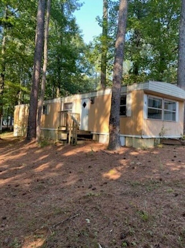 property at 4 Silver Oak Pkwy