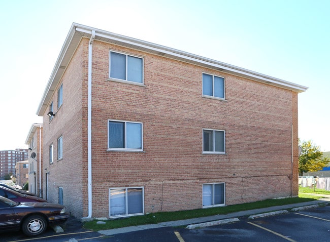 9622 Golf Ter in Des Plaines, IL - Building Photo - Building Photo