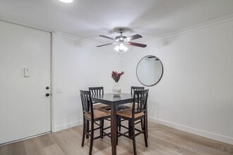 6304 Friars Rd in San Diego, CA - Building Photo - Building Photo