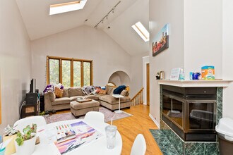 1510 N Elk Grove Ave, Unit Penthouse in Chicago, IL - Building Photo - Building Photo