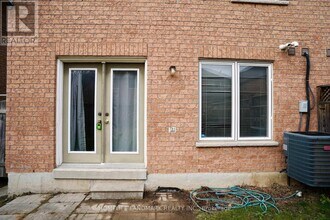 3406 Southwick St in Mississauga, ON - Building Photo - Building Photo