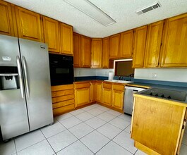 15729 Bottlebrush Cir in Delray Beach, FL - Foto de edificio - Building Photo