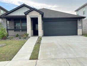 3407 Flatiron Dr in Royse City, TX - Building Photo - Building Photo