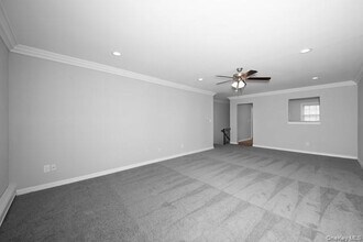 63 Island Blvd in Bohemia, NY - Building Photo - Building Photo