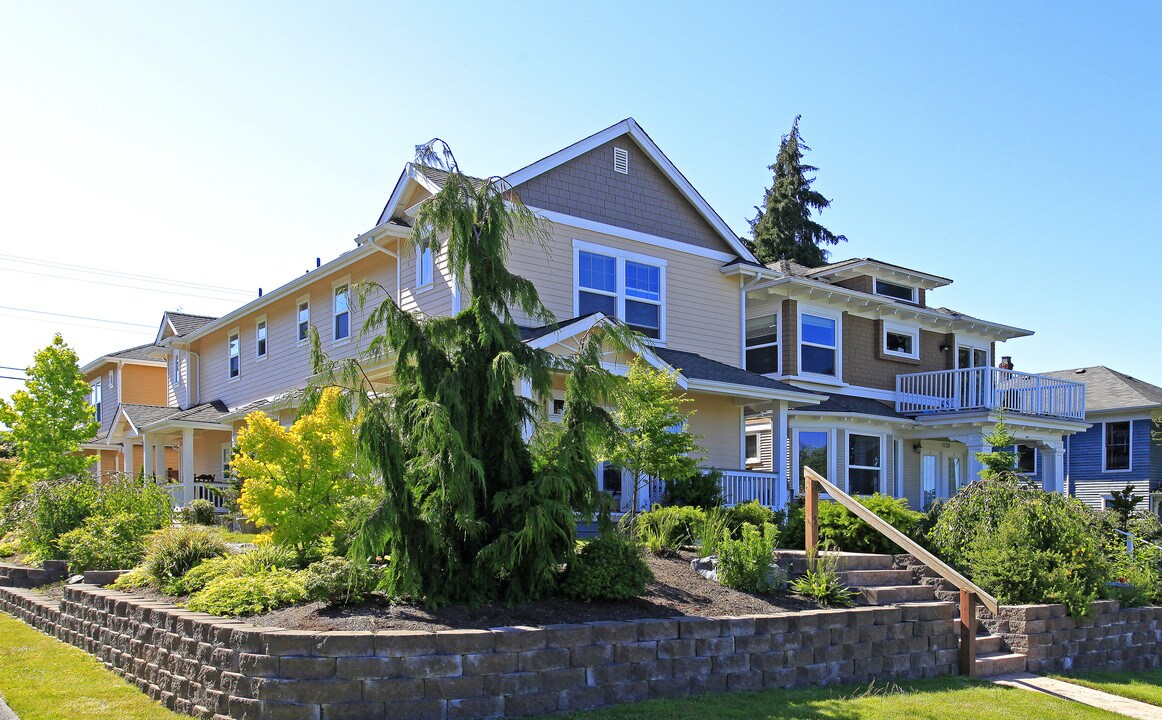 3128 Grand Ave in Everett, WA - Building Photo