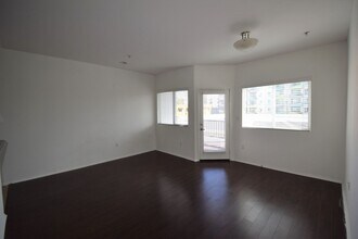 5500 Bonner Ave in Los Angeles, CA - Building Photo - Building Photo
