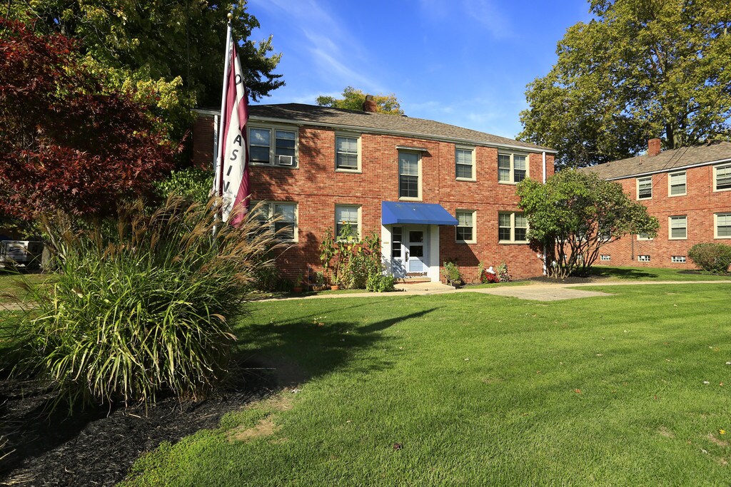 Lakeside Cove Apartments Euclid, OH Apartments For Rent