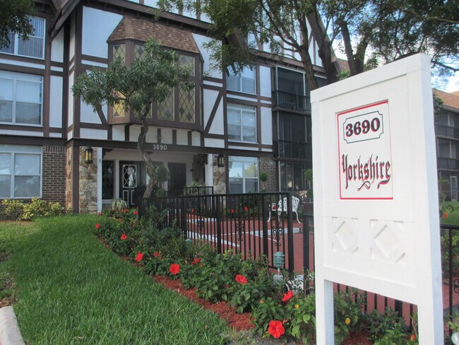 property at 3690 Inverrary Dr