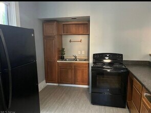 866 Main St in Coshocton, OH - Building Photo - Building Photo