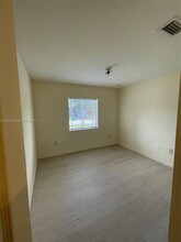 926 SW 8th Pl in Homestead, FL - Building Photo - Building Photo
