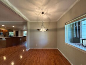 1549 NW Ivy Ave in Redmond, OR - Building Photo - Building Photo