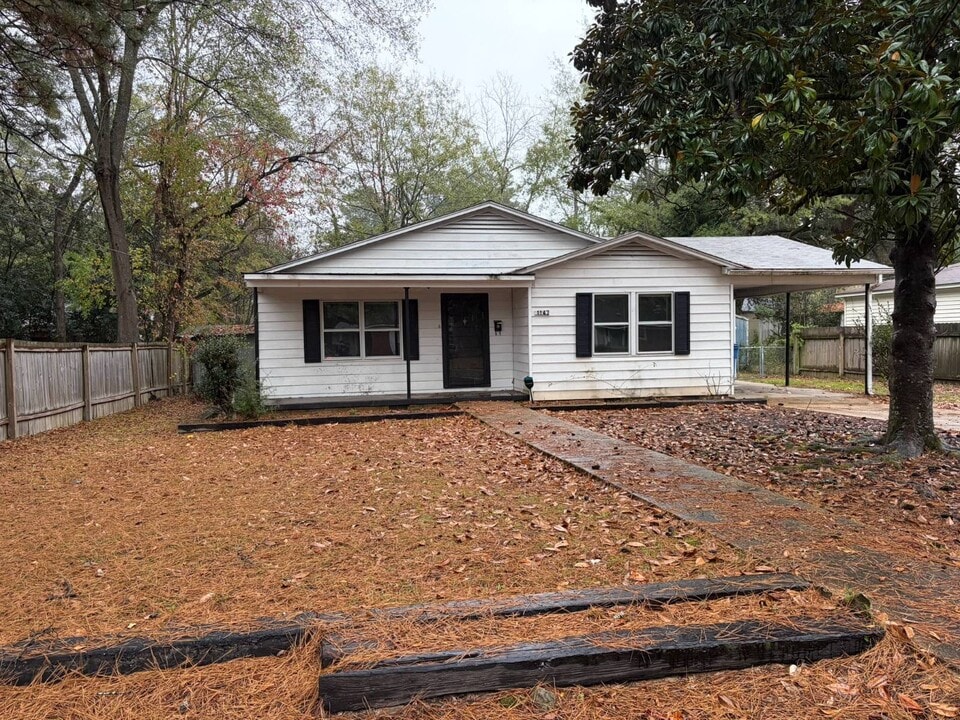 1142 Olive in Magnolia, AR - Building Photo