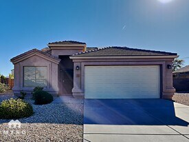 2136 N Santiana Pl in Casa Grande, AZ - Building Photo