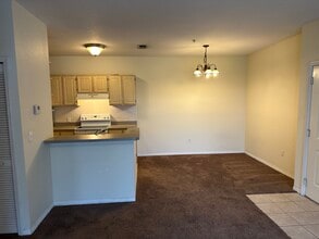 5521 Legacy Crescent Pl in Riverview, FL - Building Photo - Building Photo