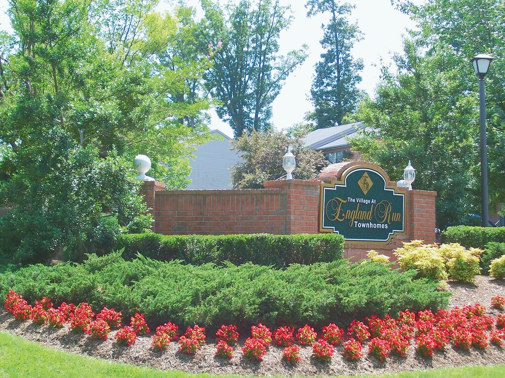 The Village At England Run Townhomes Fredericksburg, VA Apartments