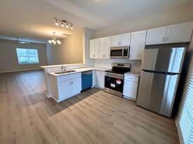202 Jordan Ln in Wilmington, NC - Building Photo
