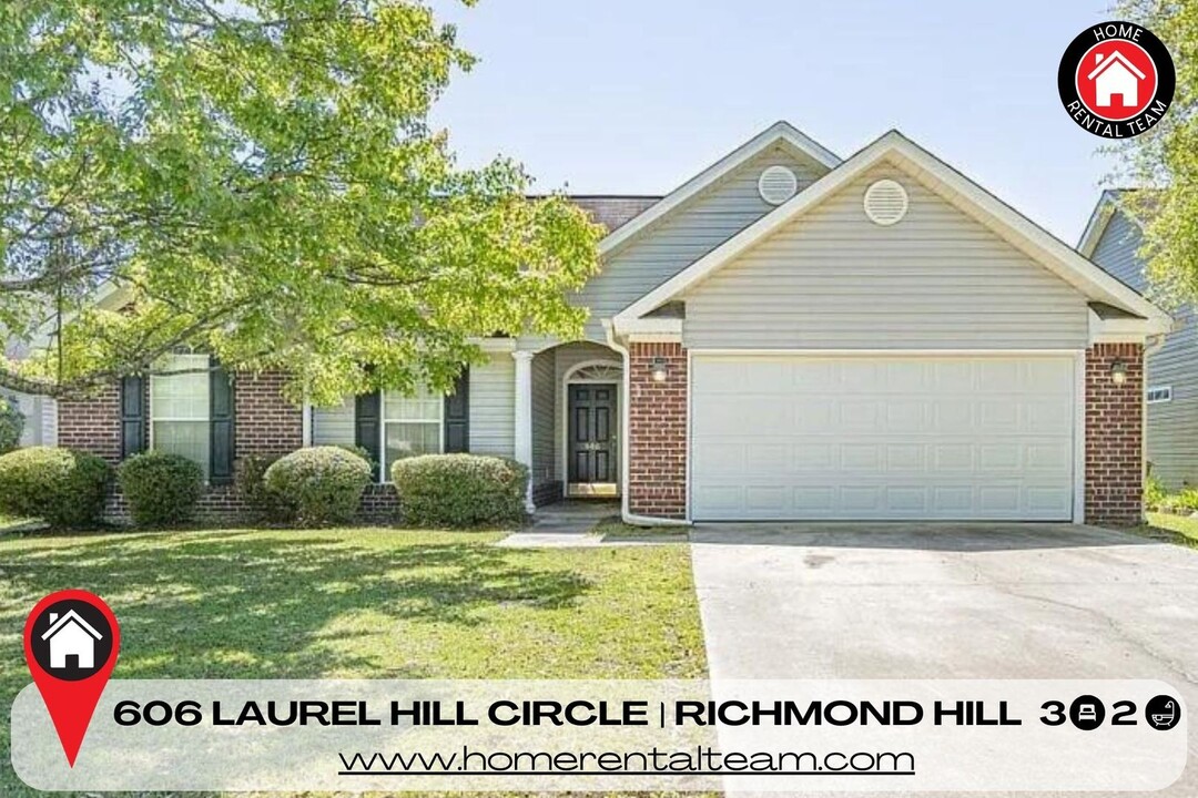 606 Laurel Hill Cir-Unit -3941-W3 in Richmond Hill, GA - Building Photo