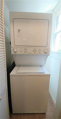 1409 Wentworth St photo'