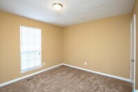 310 Willow Glen Dr photo'