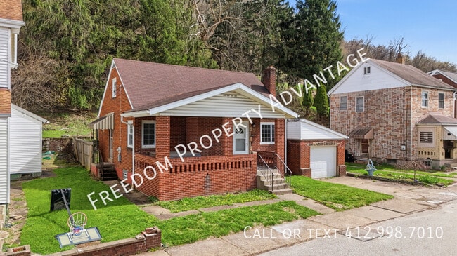 34 Erie Ave in Glassport, PA - Building Photo - Building Photo